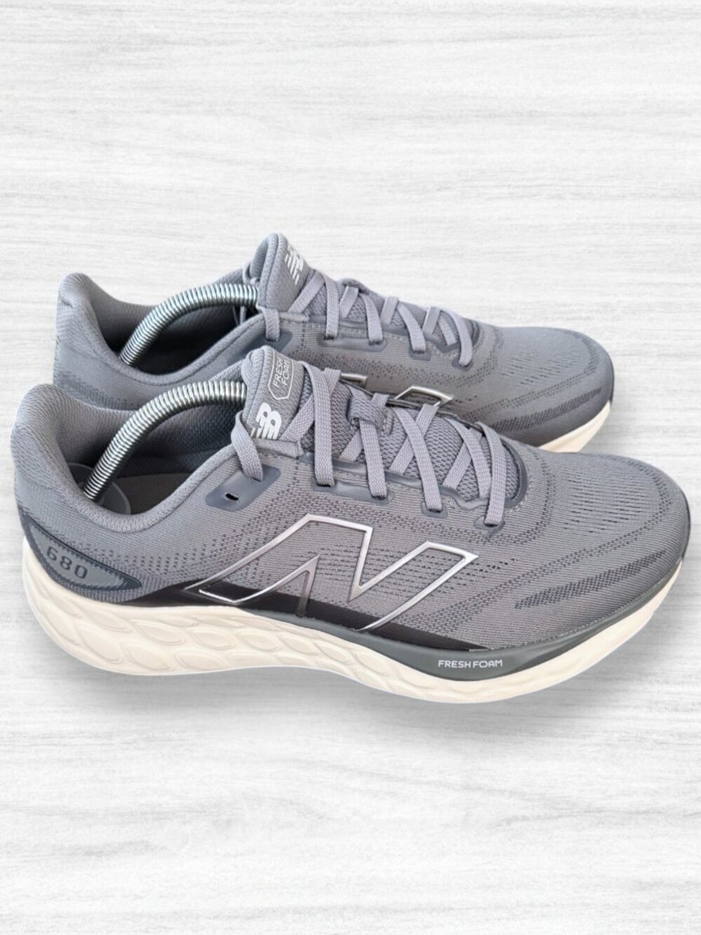 New Balance Fresh Foam 680 Running Shoes Gray Cushioned Comfort Mens 10 2E Wide